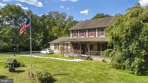 566 5th St, OXFORD, PA, 19363-2829 | Card Image