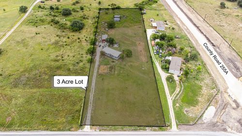 520 County Road 289, Georgetown, TX, 78633-4062 | Card Image
