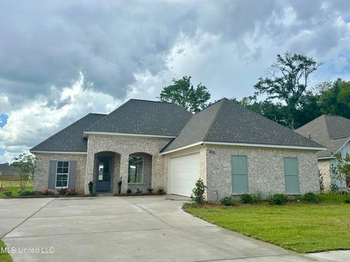 406 Butternut Dr, Canton, MS, 39046-1500 | Card Image
