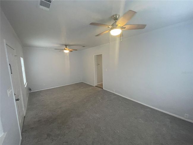 231 Sw 5 Th St, House other with 3 bedrooms, 2 bathrooms and null parking in GAINESVILLE FL | Image 4