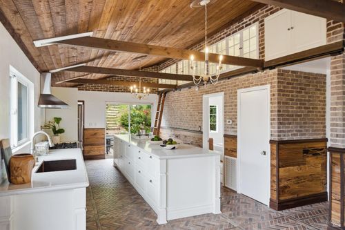 293 Shoreline Hwy, Mill Valley, CA, 94941-3611 | Card Image