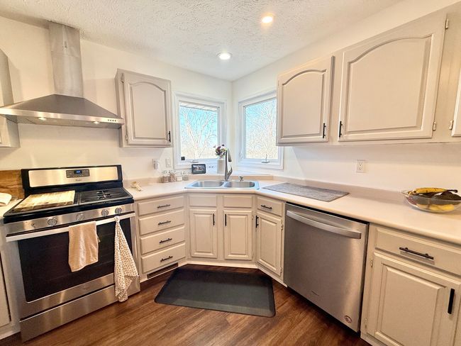6974 Forest Preserve Rd, House other with 4 bedrooms, 3 bathrooms and 4 parking in ROCKTON IL | Image 19