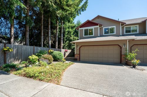 527 Cypress Ave, Snohomish, WA, 98290-2580 | Card Image