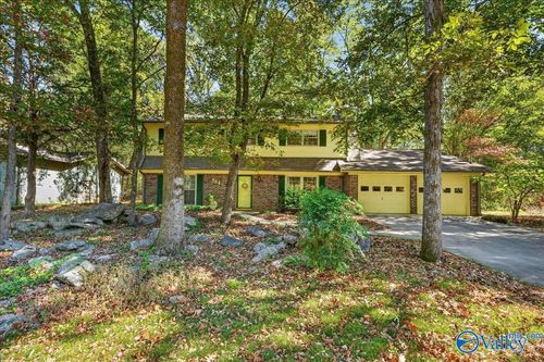 708 Bluewood Drive Se, Huntsville, AL, 35802 | Card Image