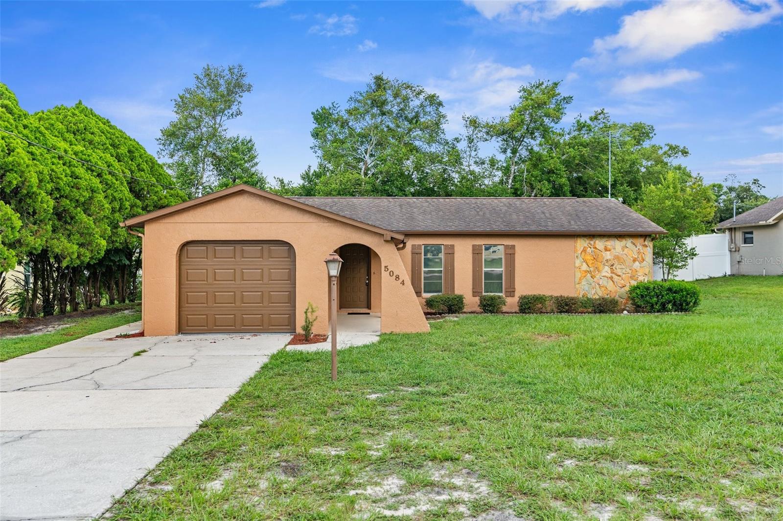 Mentmore Ave, Spring Hill, FL 34606