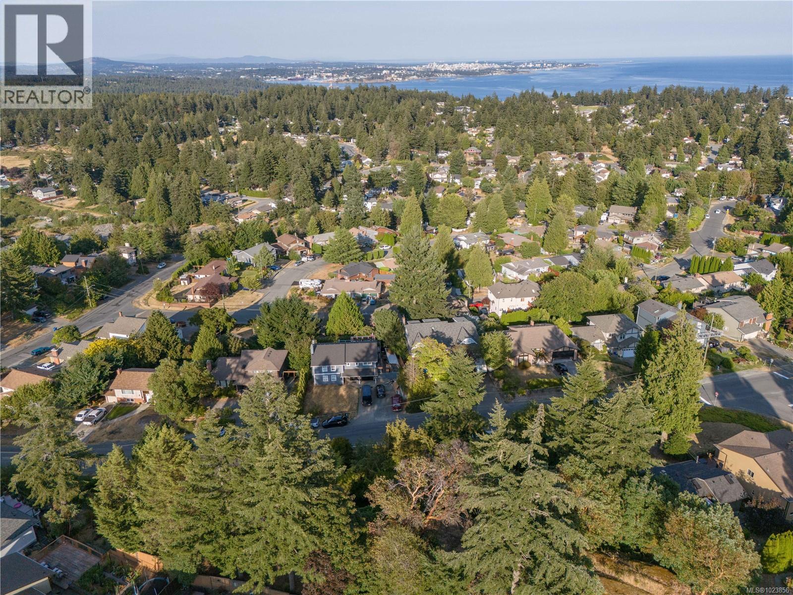 Land in Colwood 4