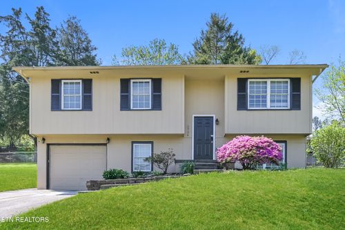 5724 Aloha Ave, Knoxville, TN, 37921-5116 | Card Image