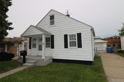 27182 Seyburn Avenue, Warren, MI, 48092 | Card Image