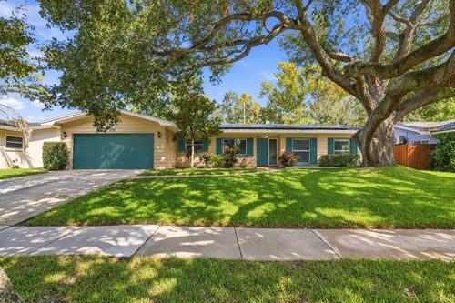 2260 Saint Charles Dr, CLEARWATER, FL, 33764-4942 | Card Image