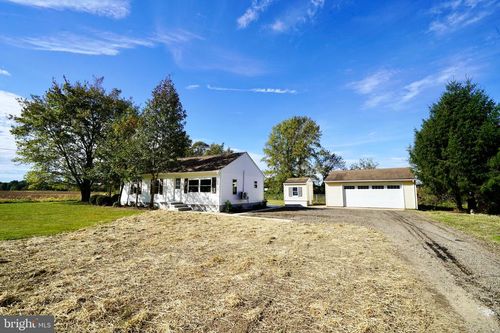 1465 Millington Rd, CLAYTON, DE, 19938-2349 | Card Image