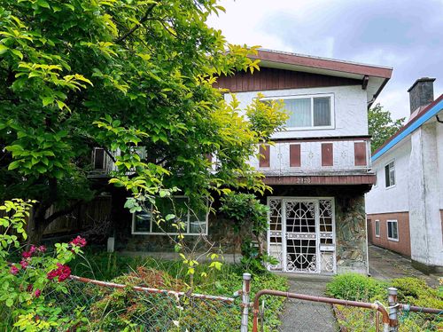 2320 E 1st Ave, Vancouver, BC, V5N1C3 | Card Image