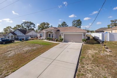 12020 Cavern Road, House other with 3 bedrooms, 2 bathrooms and null parking in Spring Hill FL | Image 3