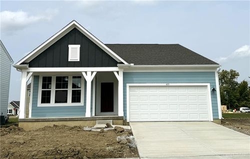 435 Snowdrop Dr, Yellow Springs, OH, 45387-1476 | Card Image