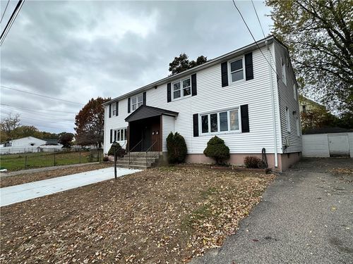 74 Lake St, Cranston, RI, 02910-1429 | Card Image