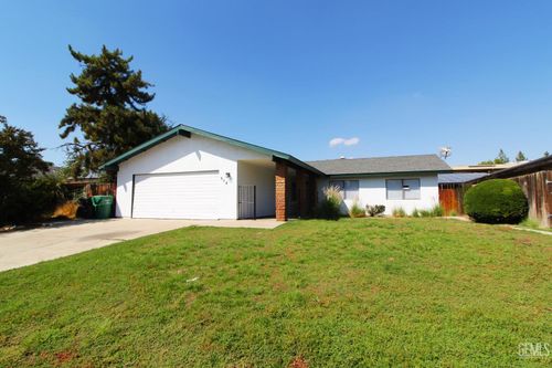 532 Francis St, Bakersfield, CA, 93308-2352 | Card Image