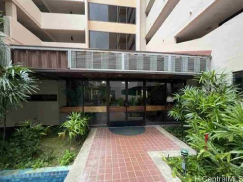 6d-555 Hahaione St, Honolulu, HI, 96825-1460 | Card Image