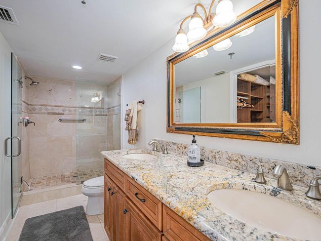 PH6 - 3870 N Highway A1a, Condo with 2 bedrooms, 2 bathrooms and null parking in Hutchinson Island FL | Image 30