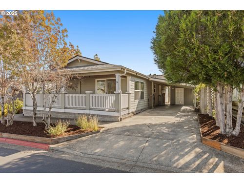 14-1015 Oak St, Silverton, OR, 97381-1756 | Card Image