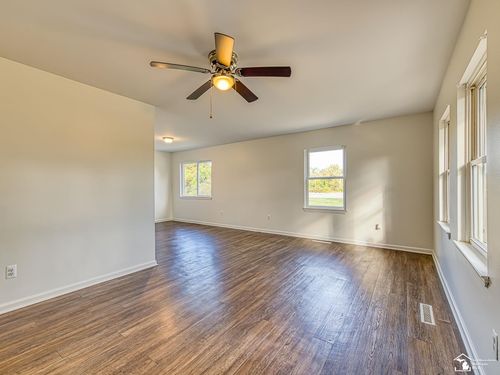 3818 1st St, La Salle, MI, 48145-9629 | Card Image