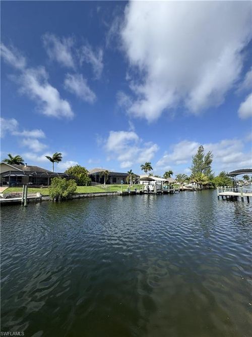 404 Se 29th St, Cape Coral, FL, 33904 | Card Image