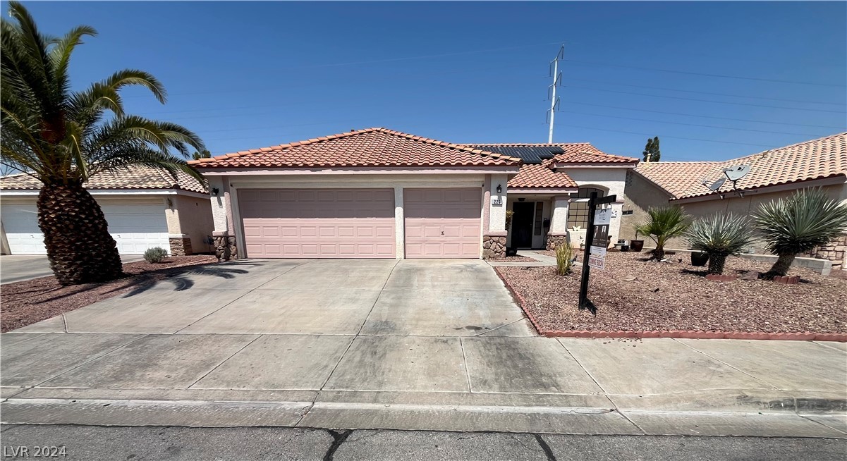Lilac Bud St, Henderson, NV 89074