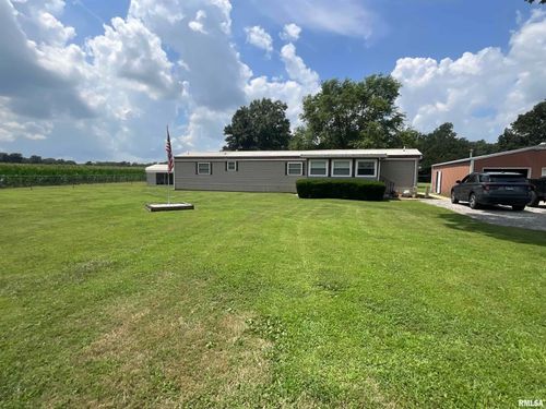 402 S Jefferson St, Kell, IL, 62853-1854 | Card Image