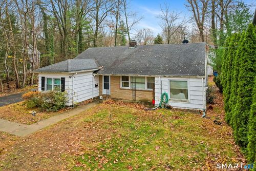 55 Merriman Rd, Stamford, CT, 06905-1918 | Card Image