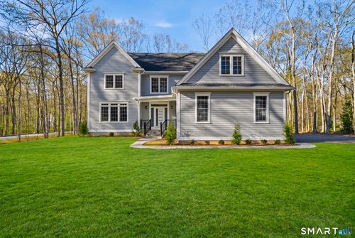 2 Berberis Dr, Old Lyme, CT, 06371-2807 | Card Image