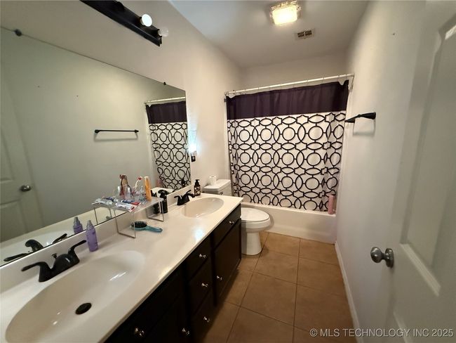 2015 Harriman Cir, House other with 4 bedrooms, 2 bathrooms and null parking in Bartlesville OK | Image 26