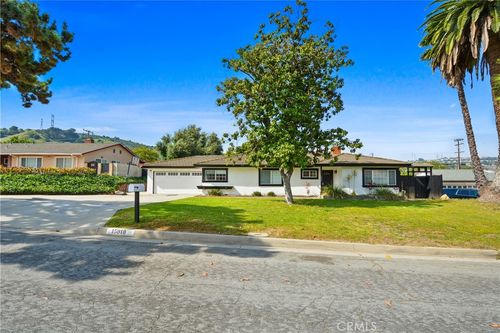 15818 Parkland Dr, Hacienda Heights, CA, 91745-6424 | Card Image