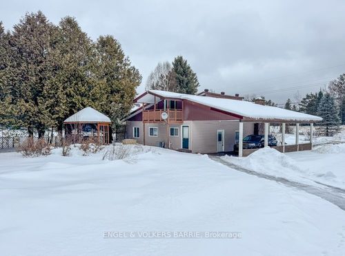 1007 Dewey St, Haliburton, ON, K0M1S0 | Card Image