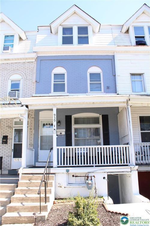 939 N 5th St, Allentown, PA, 18102-1749 | Card Image