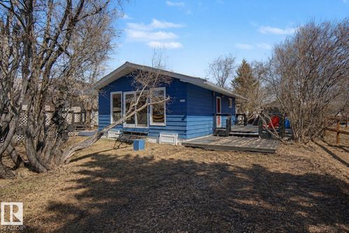 5015 57 St, Alberta Beach, AB, T0E0A0 | Card Image