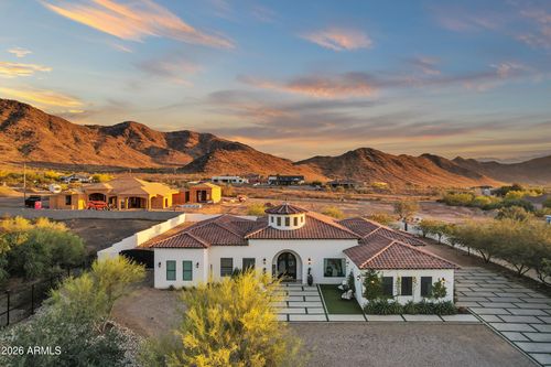 3923 W Fox Rd, Laveen, AZ, 85339-2716 | Card Image