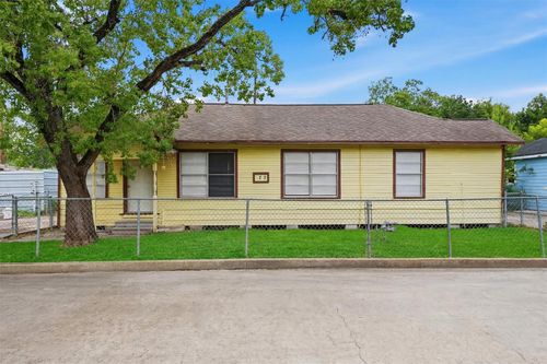 5717 Killough Street, Houston, TX, 77086 | Card Image