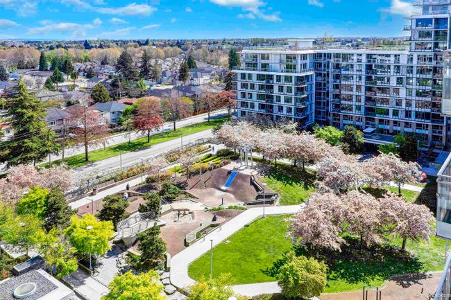 1517 - 8988 Patterson Road, Condo with 2 bedrooms, 2 bathrooms and 1 parking in Richmond BC | Image 8