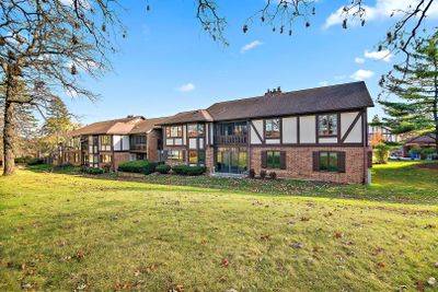 2B - 13210 S Oak Ridge Trail, Condo with 3 bedrooms, 2 bathrooms and 2 parking in Palos Heights IL | Image 2