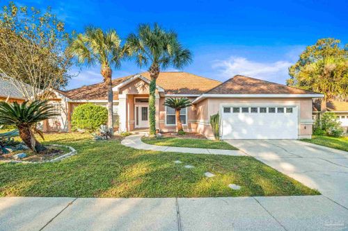 2042 Hamilton Crossing Dr, Cantonment, FL, 32533-5812 | Card Image