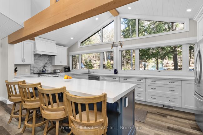 1050 Fair Lee Park Rd, House other with 3 bedrooms, 2 bathrooms and 4 parking in Minett ON | Image 9