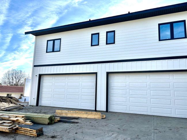 A - 4825 54 Street, Home with 3 bedrooms, 2 bathrooms and 2 parking in Camrose AB | Image 5