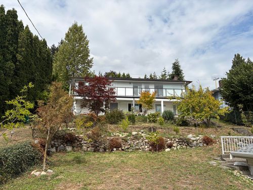 820 Keith Rd, West Vancouver, BC, V7T1M3 | Card Image
