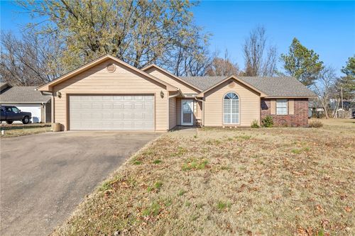 303 Cordes Drive, Siloam Springs, AR, 72761 | Card Image