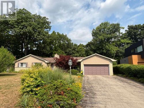 89 Rancliffe Rd, Oakville, ON, L6H1B1 | Card Image