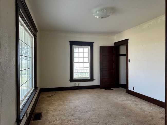 2017 270 Th St, Home with 4 bedrooms, 2 bathrooms and 1 parking in Rockwell City IA | Image 10