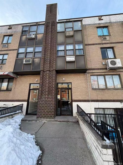 3c-45-06 80th St, Elmhurst, NY, 11373-3500 | Card Image