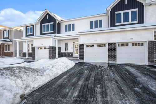416 Epoch St, Nepean, ON, K2J6X5 | Card Image