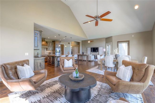 18670 W 248 Th St, House other with 5 bedrooms, 5 bathrooms and null parking in Paola KS | Image 18