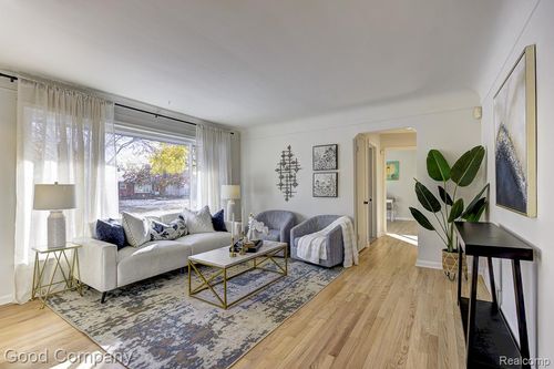 24231 Ridgedale St, Oak Park, MI, 48237-4626 | Card Image