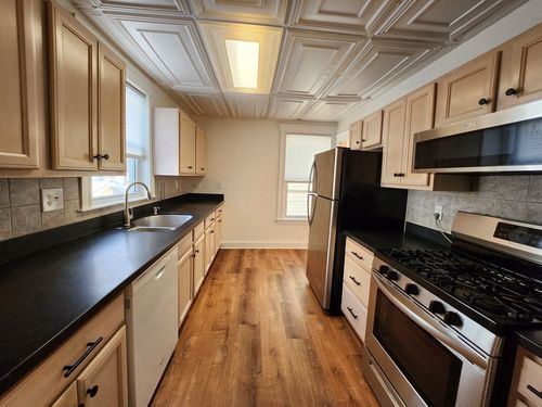 2-45 Blaney St, Swampscott, MA, 01907-2547 | Card Image