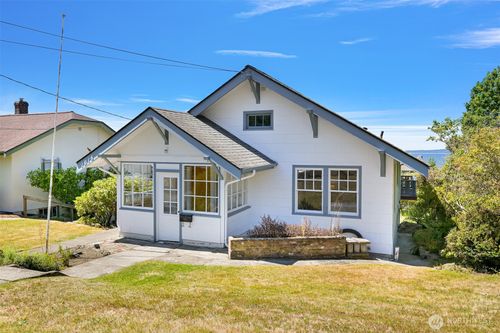 1016 12th St, Bellingham, WA, 98225-6616 | Card Image